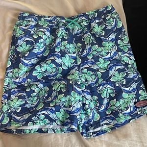 Vineyard Vines Boys Swim trunks XL/18